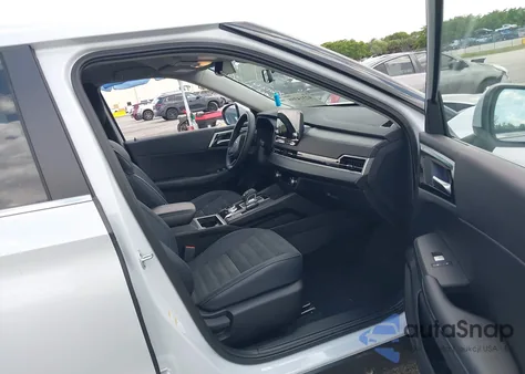 2024 Mitsubishi Outlander Se 2.5 2Wd/Se Black Edition S-Awc/Se Black Edition W/Pano Roof S-Awc z USA, uszkodzony, nr VIN JA4J3VA8XRZ086126